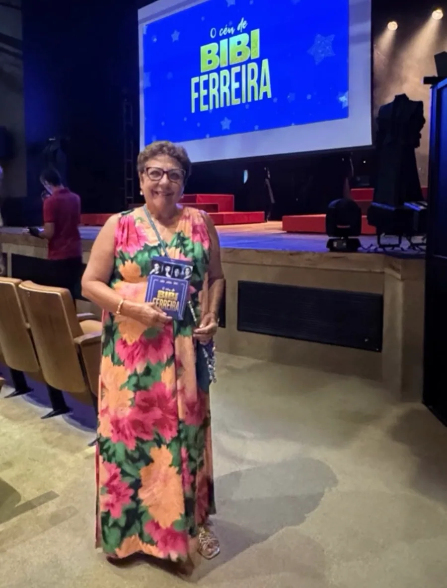 Cliente usando uma peça Carla Andréa (10)